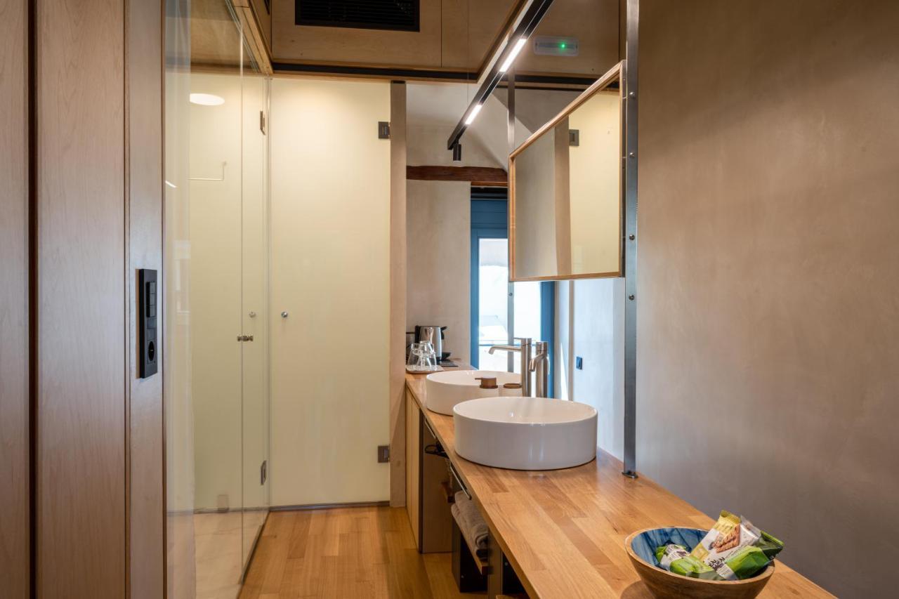 Kallergon Luxury Suites Chania  Bagian luar foto