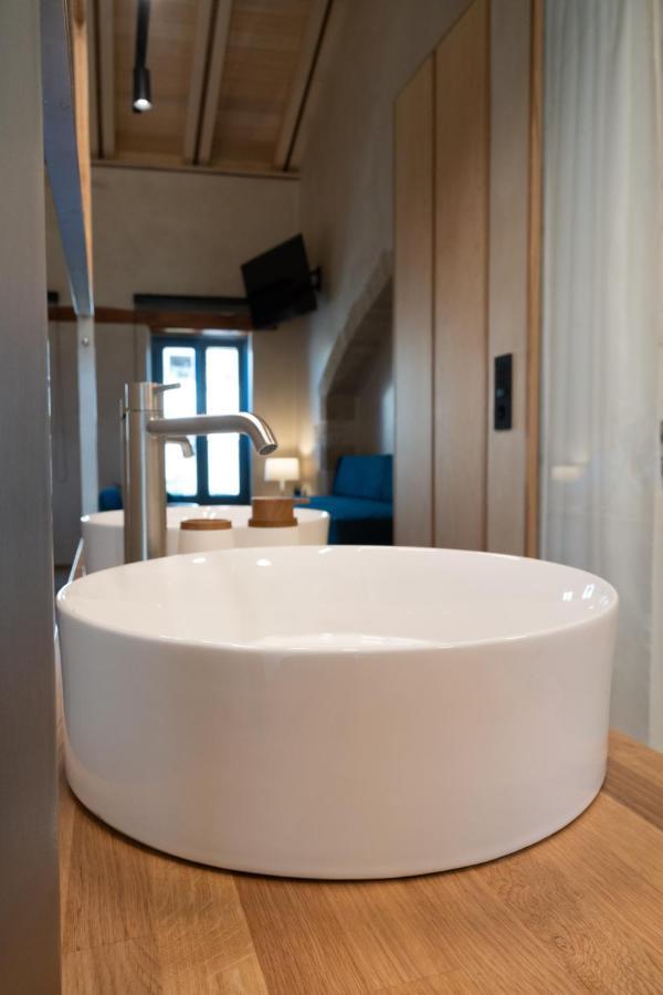 Kallergon Luxury Suites Chania  Bagian luar foto