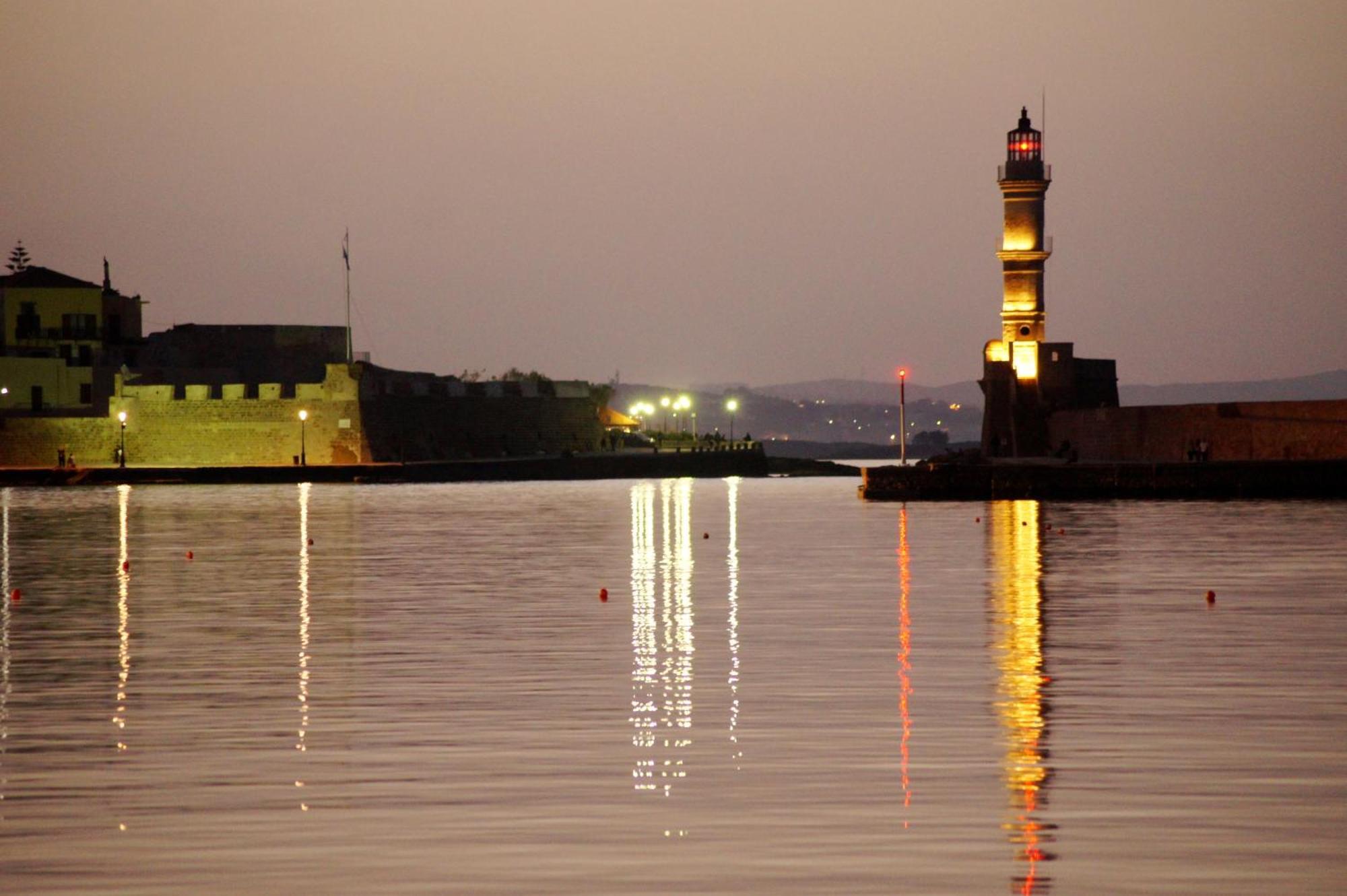 Kallergon Luxury Suites Chania  Bagian luar foto